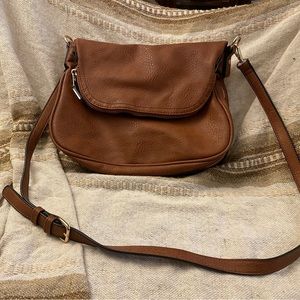 Vintage Moda Luxe Leather Brown Purse